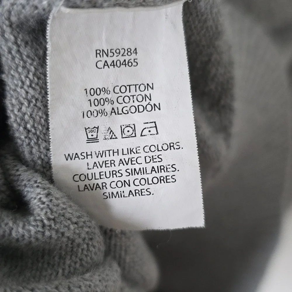 The Children's Place Gray V-Neck Sweater, 7/8Y